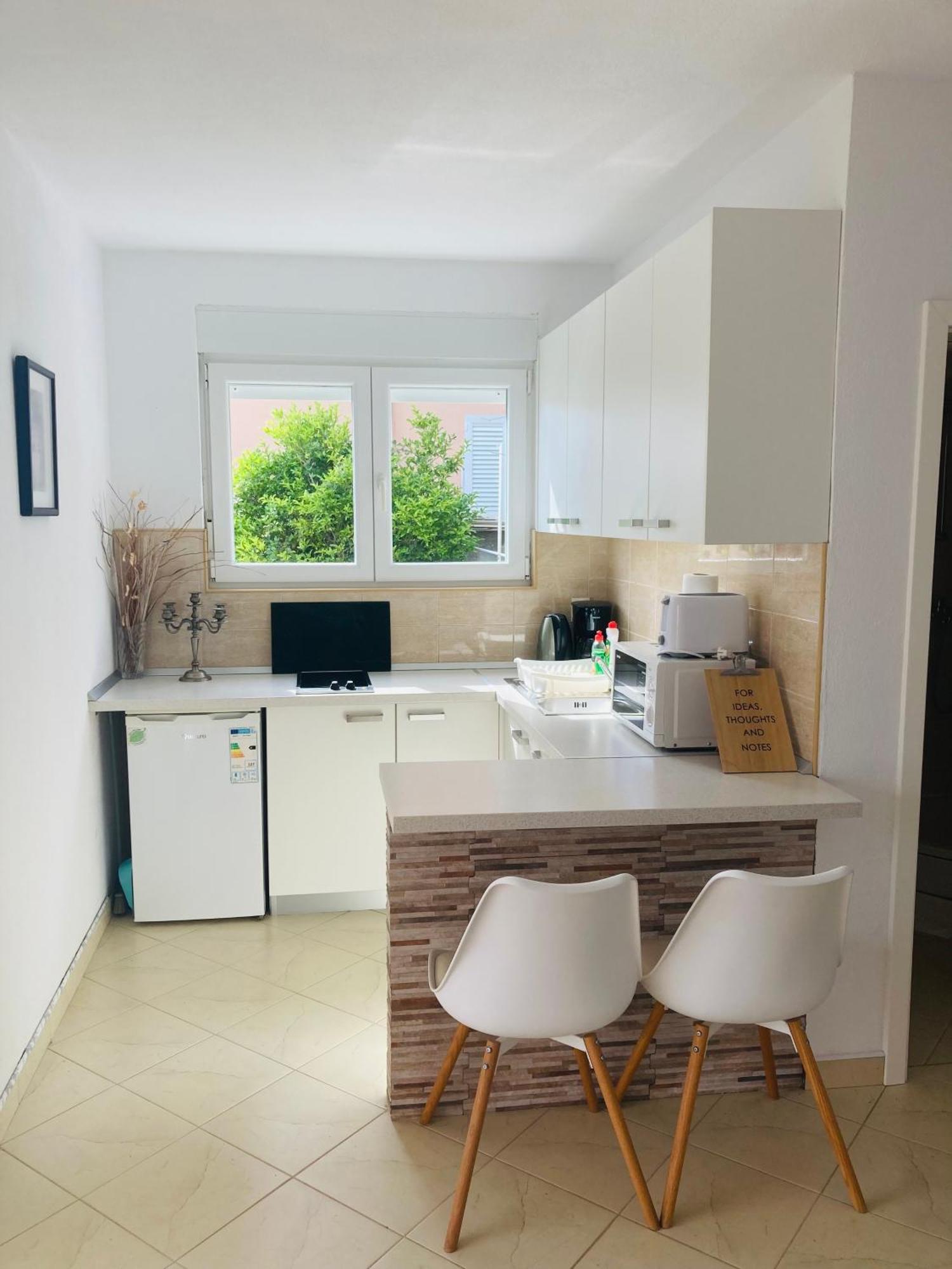Apartments Jurakovic Живогоще Екстер'єр фото